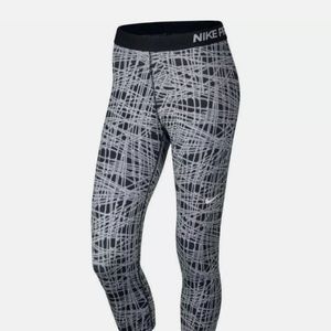 Nike dry-fit pro cool tracer training capri